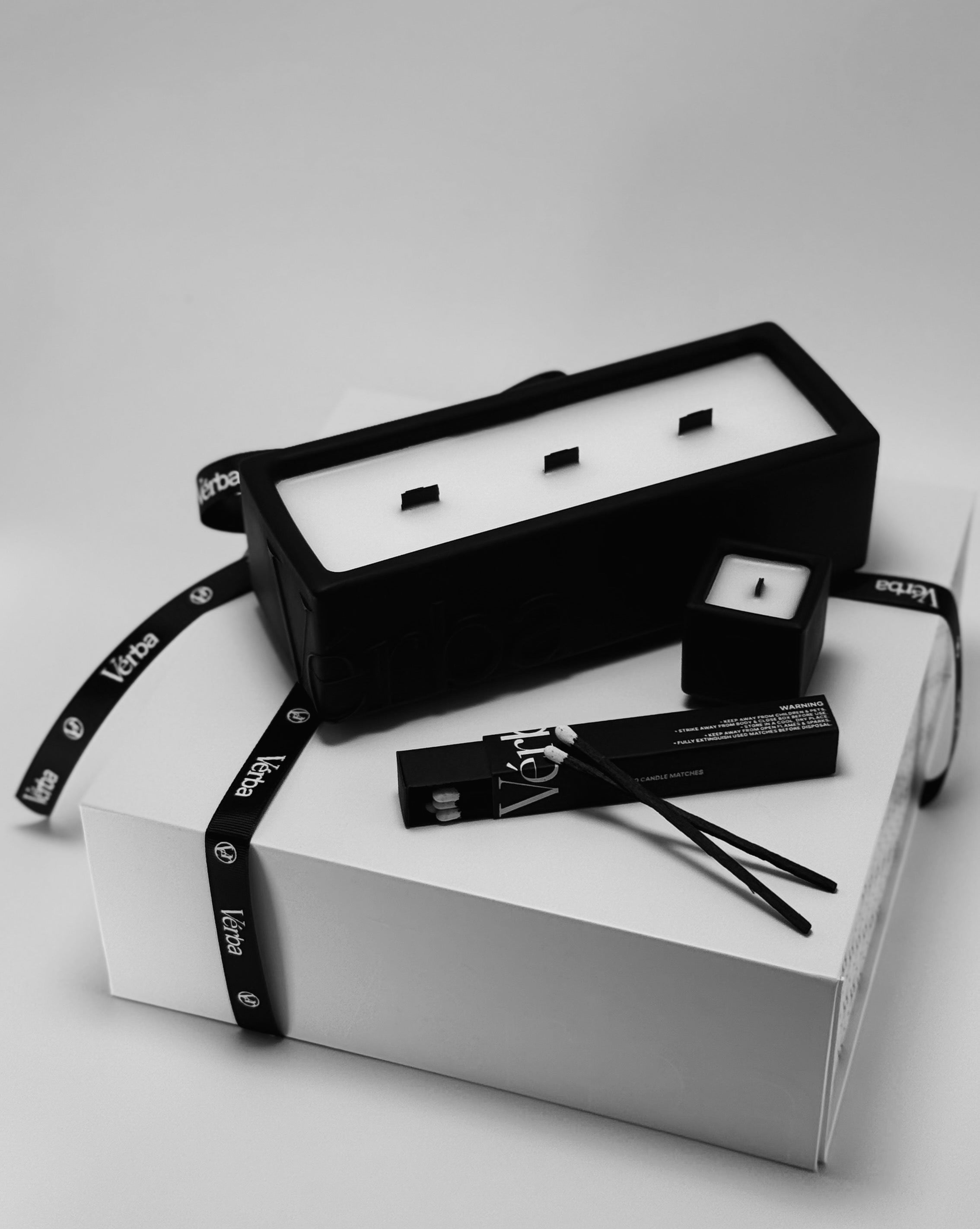 Gift-ready large candle in premium box – Verba Canada