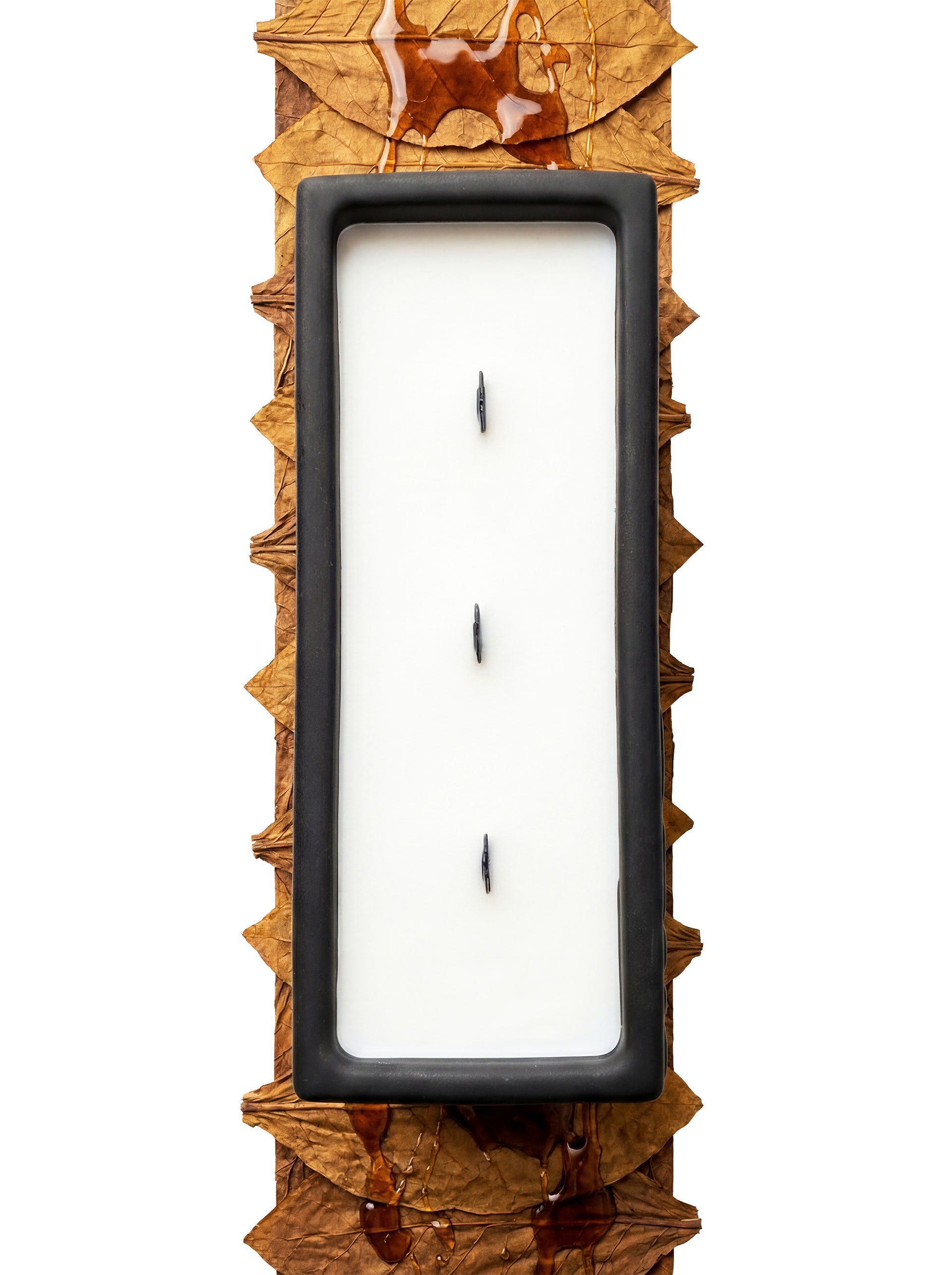 Verba Sweet Tobacco large niche scented candle with wooden wick — product photography