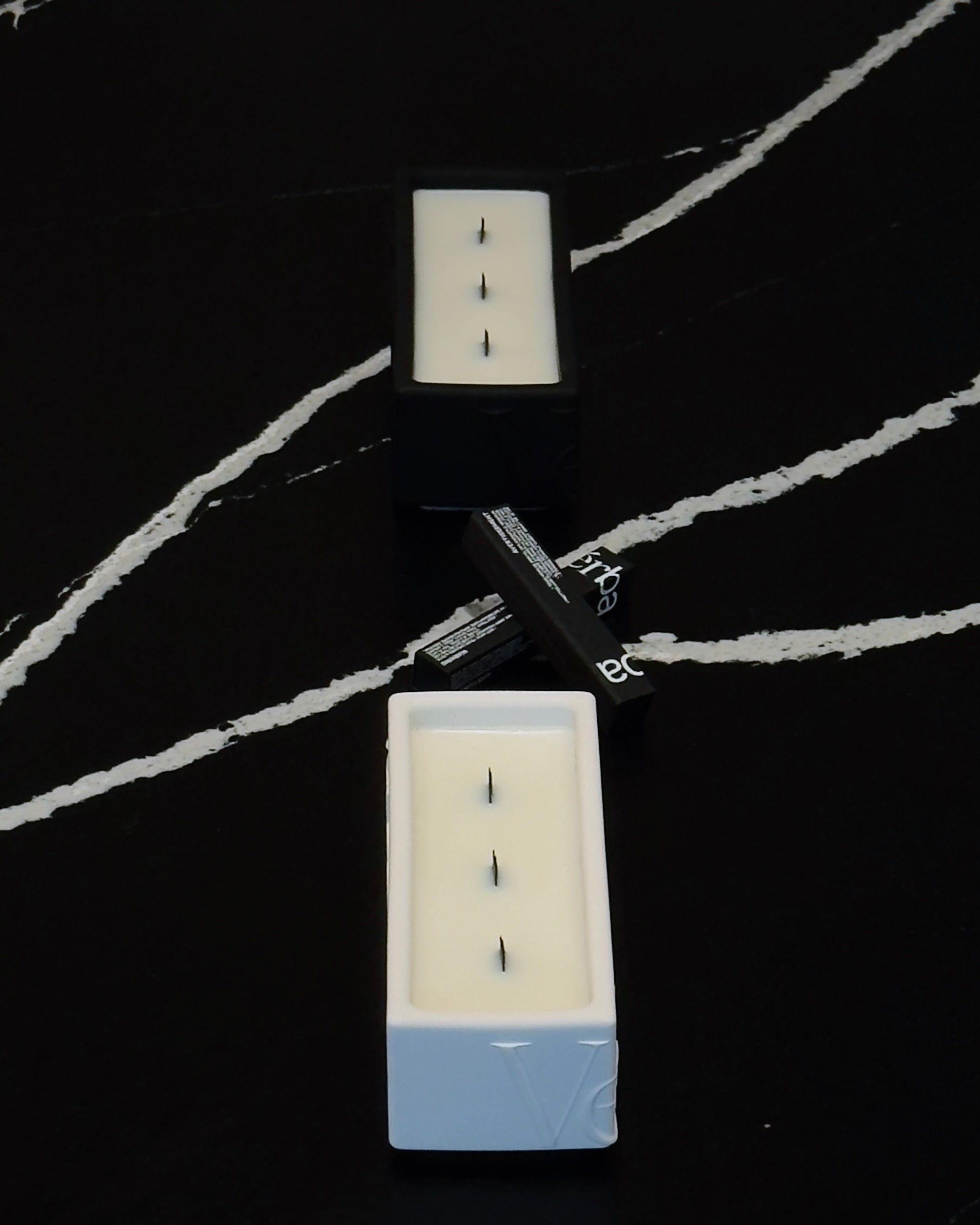 Gift-ready large candle premium  in gift box – Verba Canada