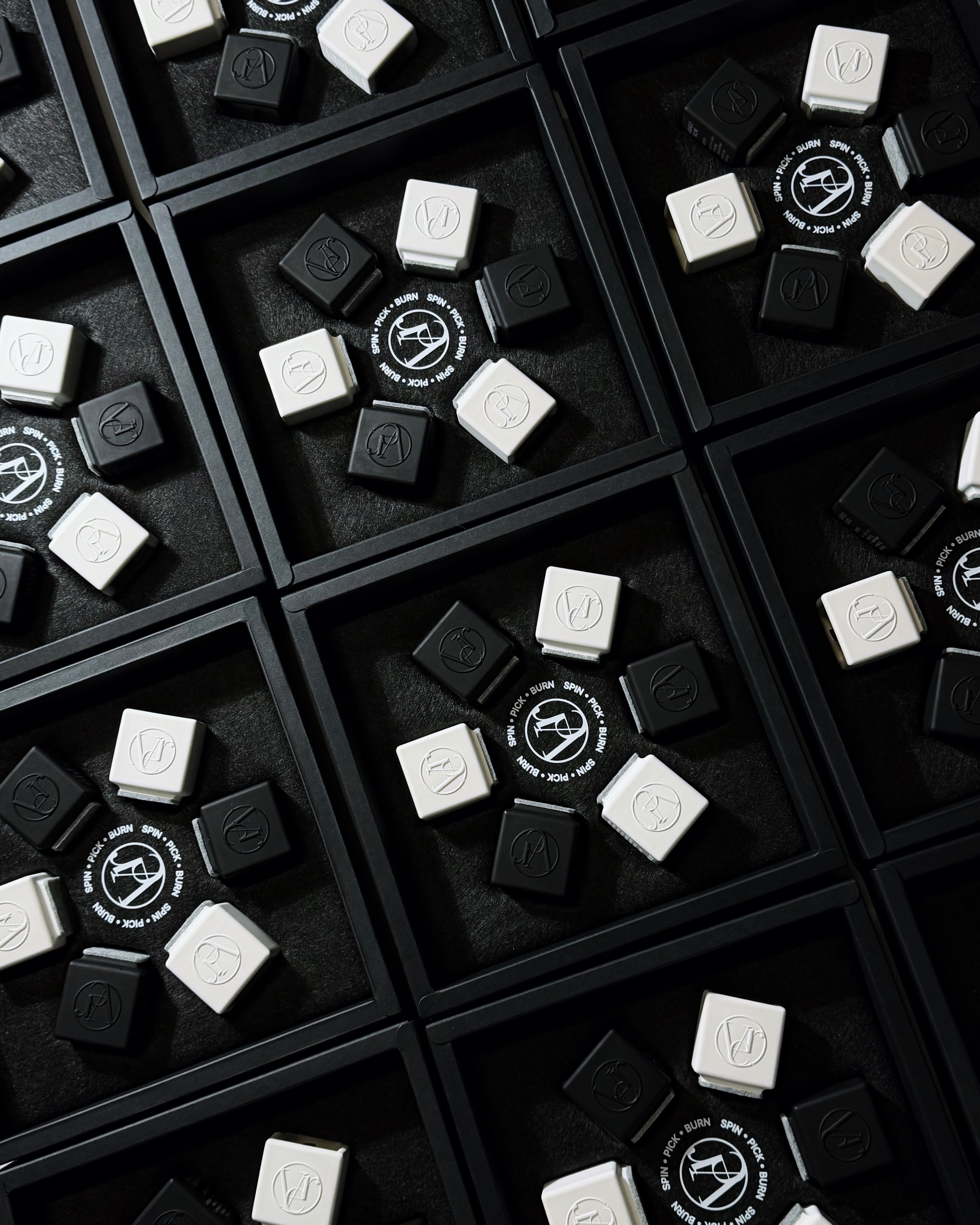 Scent Roulette candle discovery set by Verba — six mini candles with wooden wicks in a luxury drawer box.